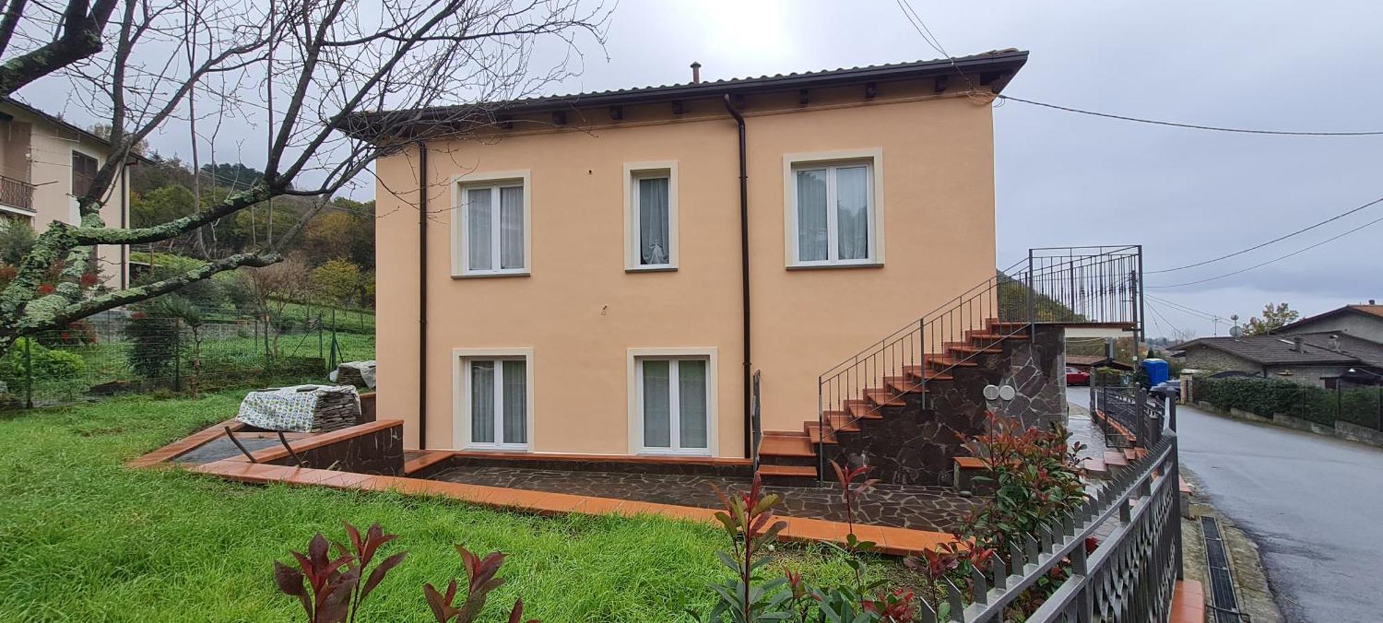 Wayne'S House, A Short Walk To The Waterfalls بانيوني المظهر الخارجي الصورة